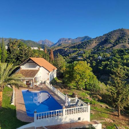 Villa Morera Garden Villa 5 Pers, 2 Bedrooms With Extra Rooms When Needed ฟรีฮิเลียนา ภายนอก รูปภาพ